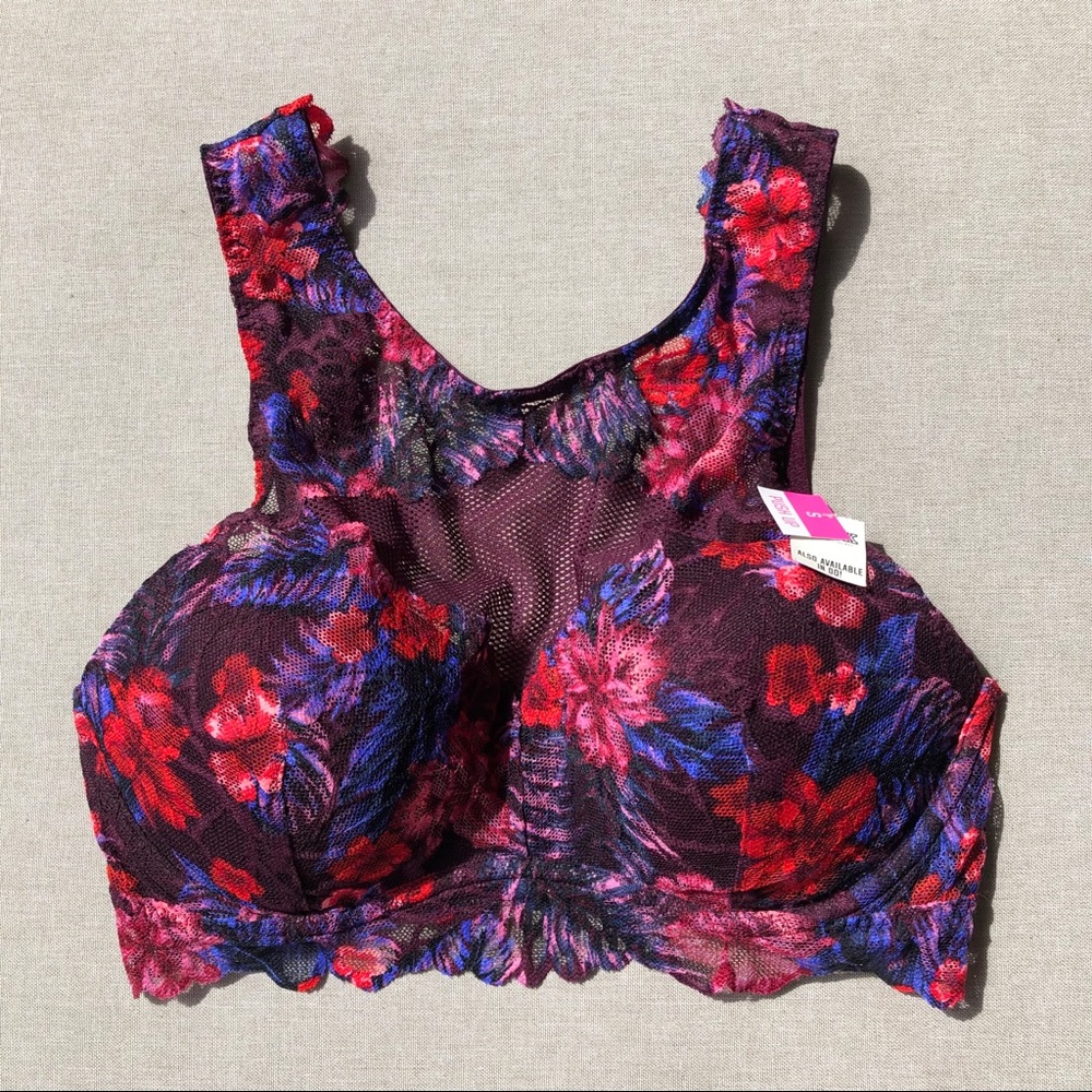 New VS PINK Padded Lace Bralette